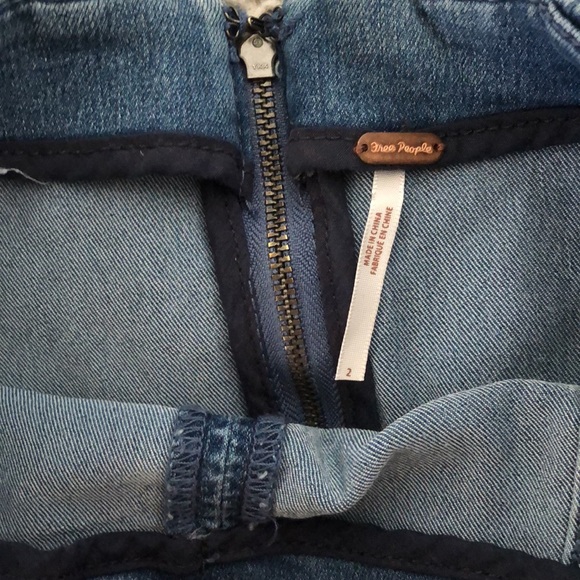 Cute Light Blue Jean Skirt - Picture 3 of 3